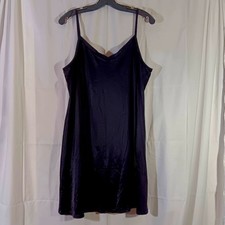 Vassarette Womens 2XL/46 Black Full Slip Stretch V-Neckline