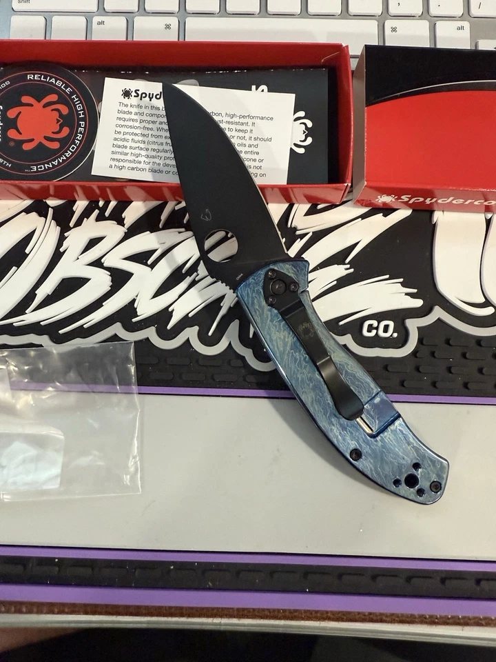 Spyderco Tenacious R.I.L. Cuchillo Plegable 3.38 D2 Herramienta Hoja de Acero Mango de Titanio Foto 2 de 3