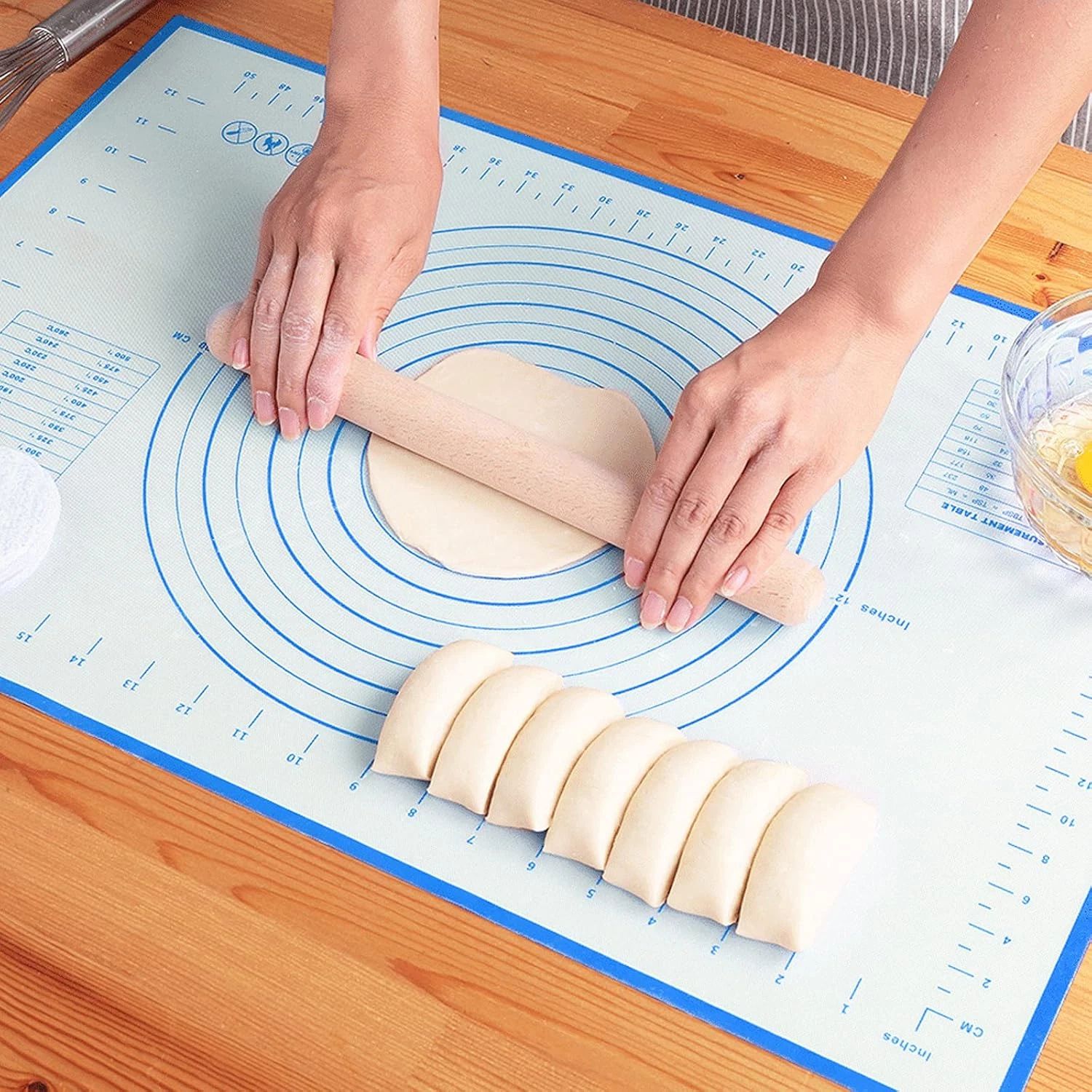 Silicone Pastry Baking Mat Non Stick Large Extra Thick with Measurements Baking