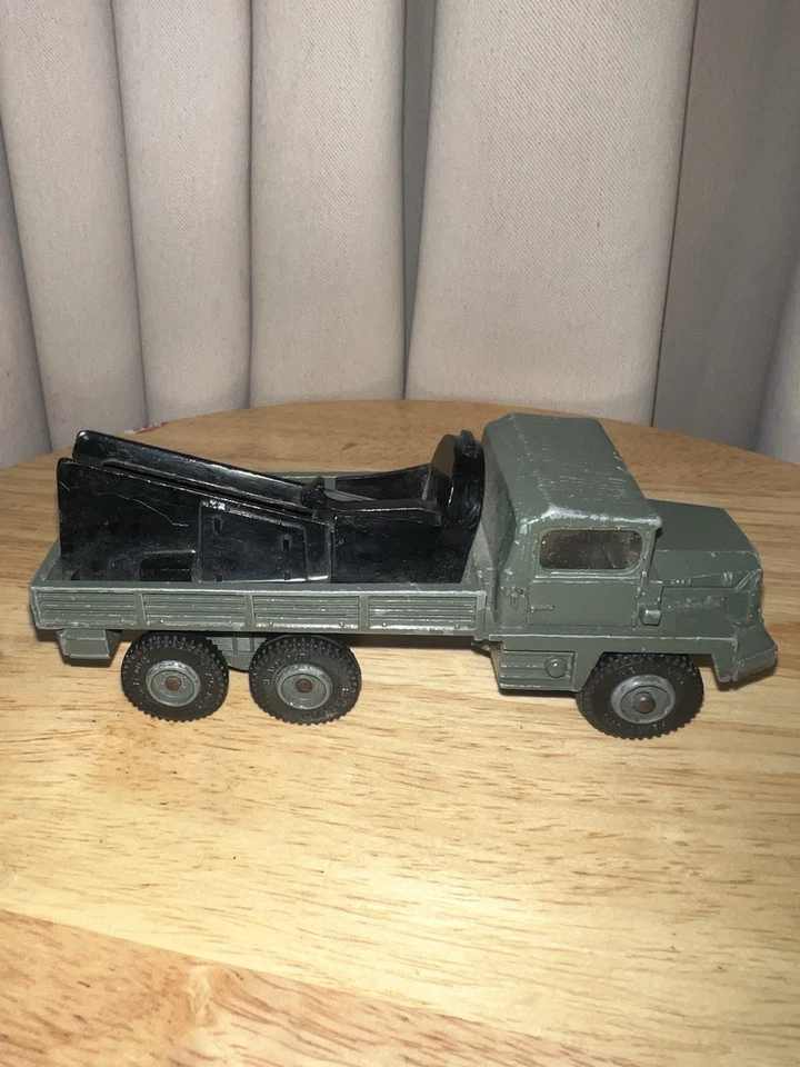 Lanzador de misiles Berliet Gazelle 824 DE COLECCIÓN DINKY TOYS AÑOS 60 buenas condiciones Foto 2 de 4