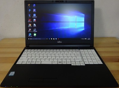 Fujitsu Laptop LIFEBOOK A576/PX/Core i3-6100U 2.3GHz/4GB/500GB