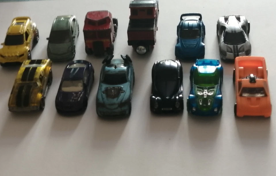 Mattel 12 Macchinine  - Immagine 4 di 4