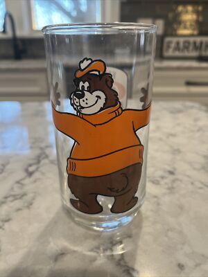 Vintage A&W Family Restaurant Cartoon Bear Hugging Root Beer Glass Cup AW 