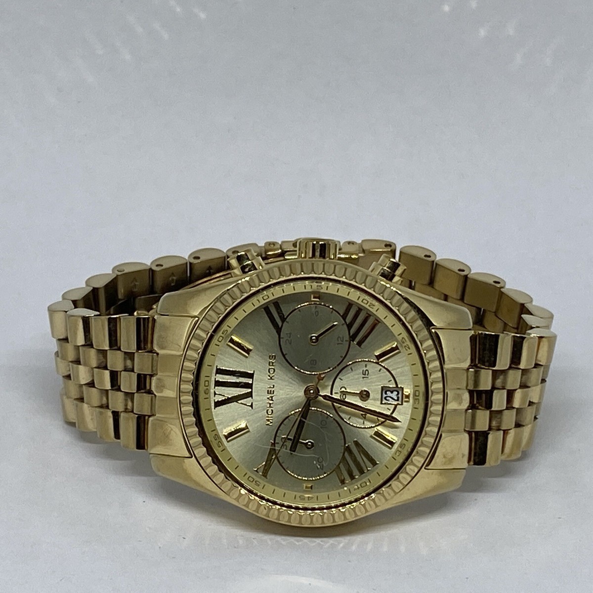 Michael Kors Lexington MK5556 Women Gold Stainless Steel Analog