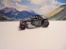 BONE SHAKER  2022 Hot Wheels Dream Garage Series  Black