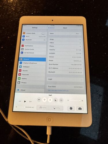 Apple iPad mini 2 7.9'' 16GB Wi-Fi Tablet - White