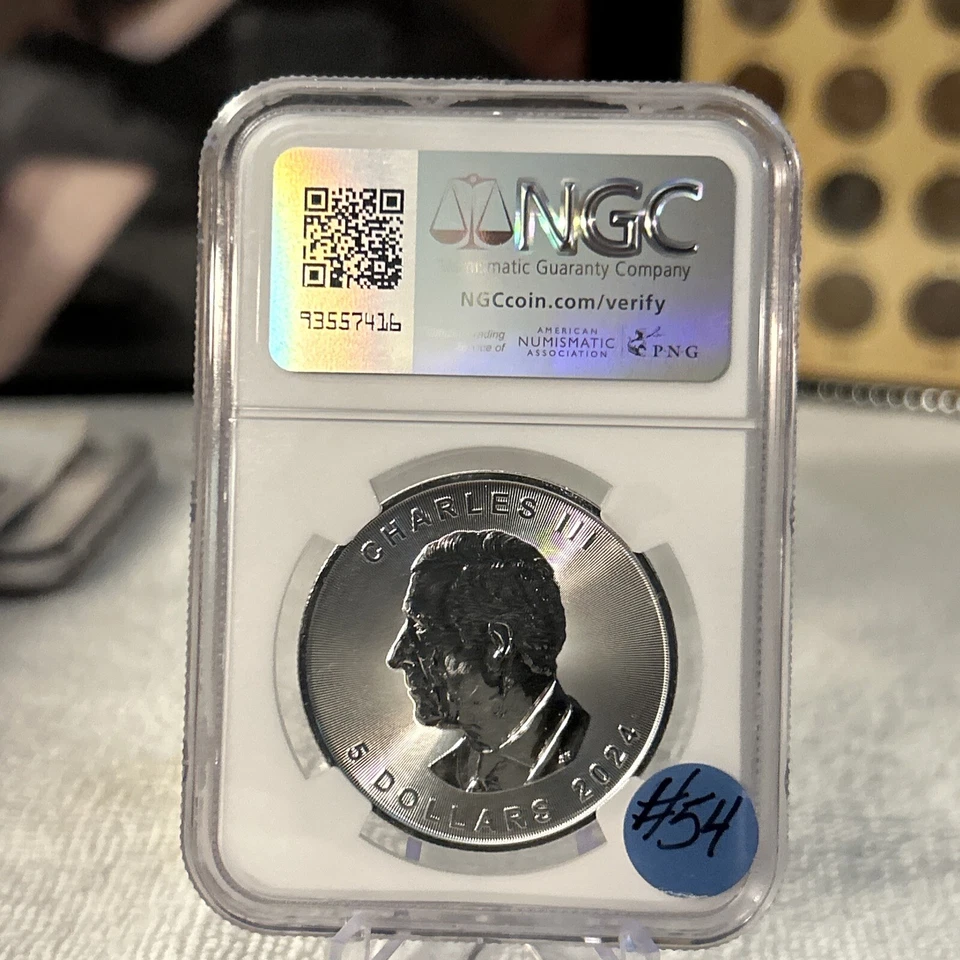2024 $5 CANADA 1OZ SILVER KCIII MAPLE LEAF NGC MS69 FIRST RELEASES YEAR OF ISSUE - Image 4 of 4