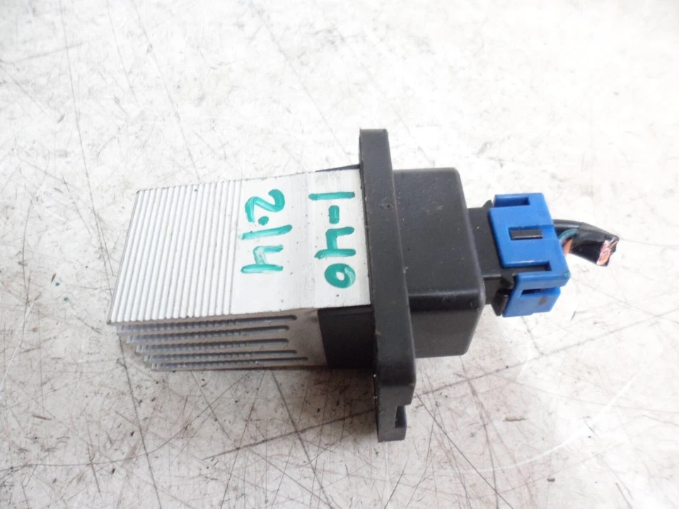 HYUNDAI I40 ESTATE 2014 HEATER BLOWER MOTOR RESISTOR UNIT ONLY