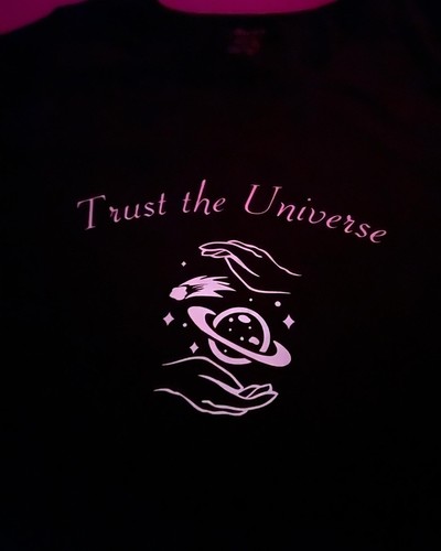 women t shirt Glow In The Dark - Picture 2 of 2