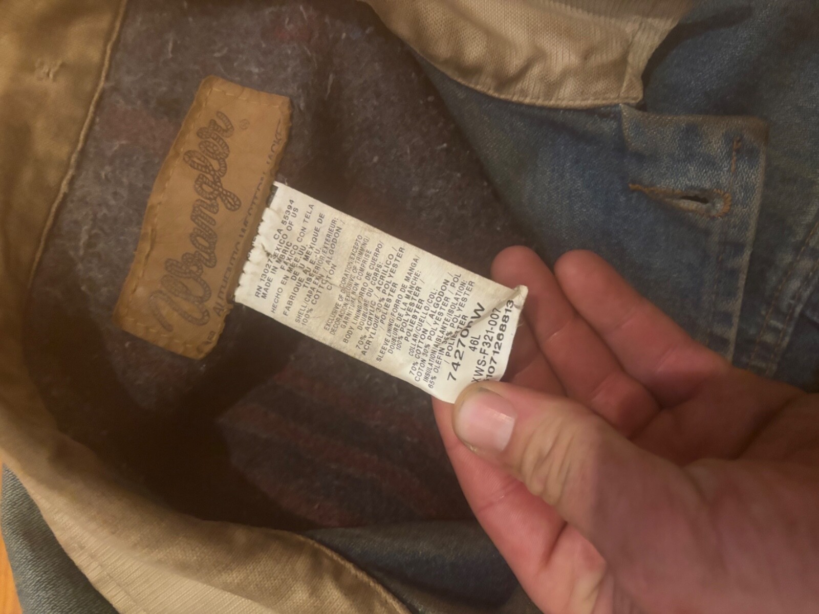 Authentic Ranch Worn Wrangler Jacket, Central Mon… - image 3