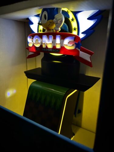 2023 Classic Sonic the Hedgehog Light-Up Ikon LED Controller/Phone Holder - Picture 8 of 22