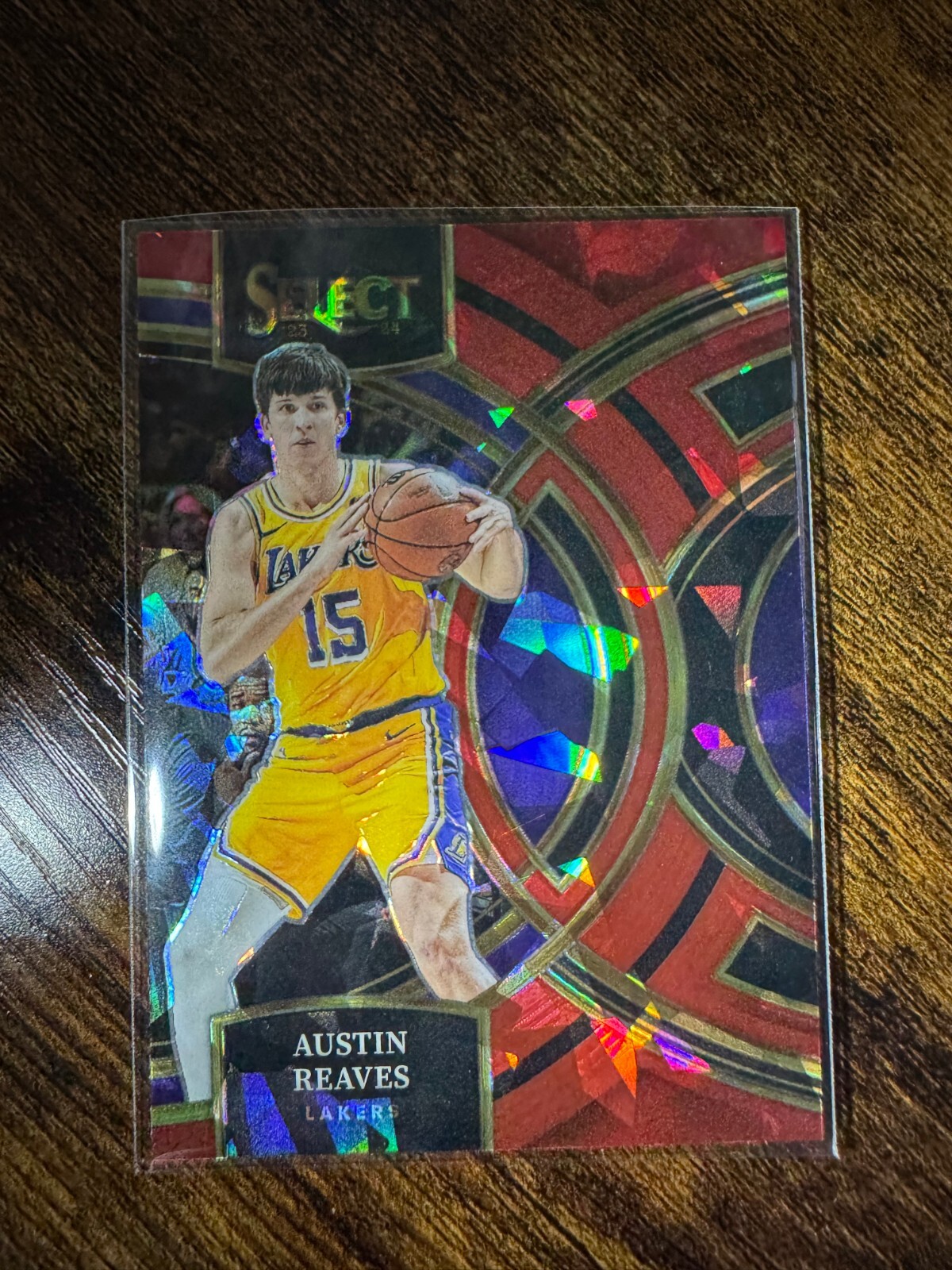 Austin Reaves 2023-24 Select Red Cracked Ice Prizm #149 Lakers