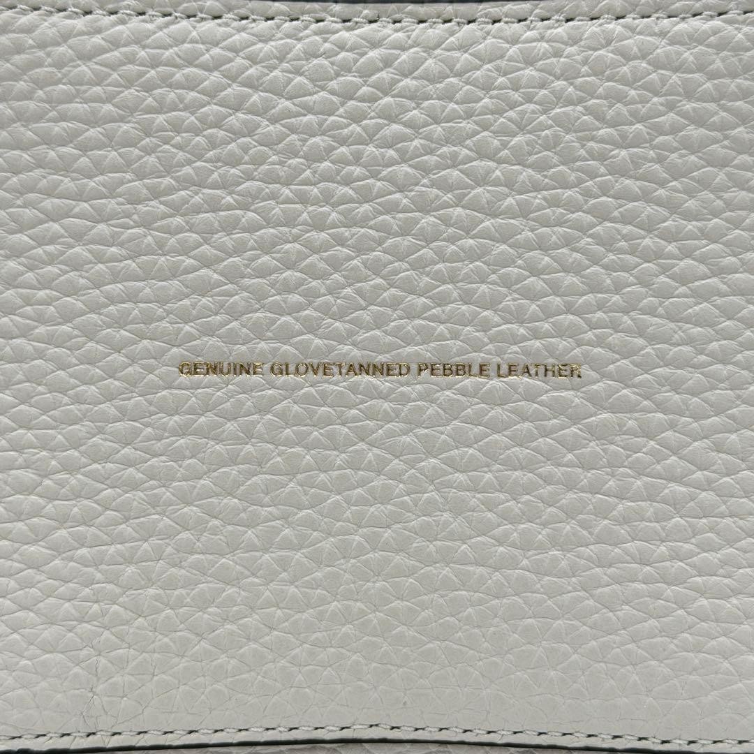 Authentic Used COACH Ruby Mini Boston Bag in Whit… - image 12