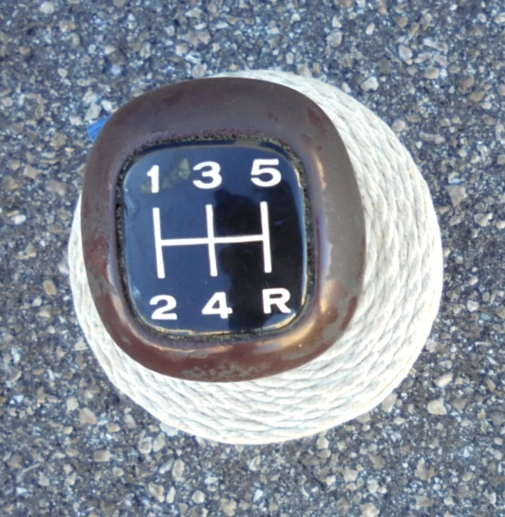 84 89 Nissan 300ZX Five Speed Brown Shift Knob OEM - Image 2 of 2