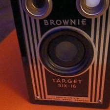 Kodak Brownie Target Six-16 Classic Collectible Black Vintage Box Camera