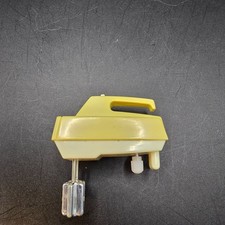 Vintage Mattel Barbie Wind Up Hand Mixer Toy Kitchen Yellow Works