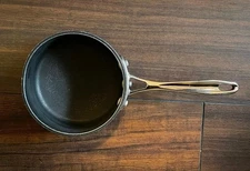 Calphalon 1-1/2 Qt Small Cooking Pot with Lid 87011/2 USA