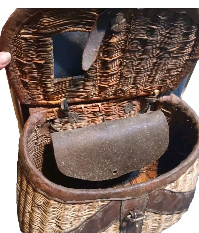 Vintage Made In Occupied Japan Wicker Fishing Creel With Leather