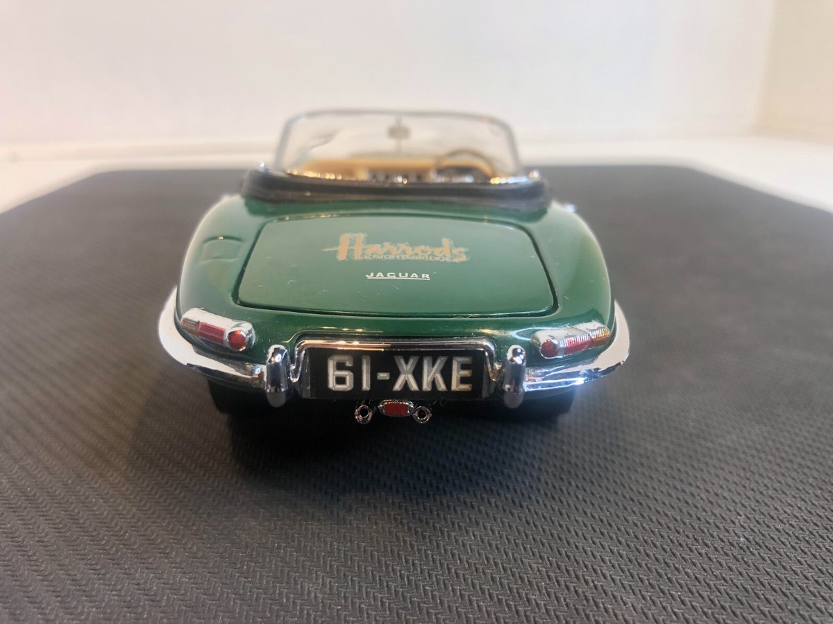 Franklin Mint 1961 Jaguar E-Type 54/500 Limited Edition See