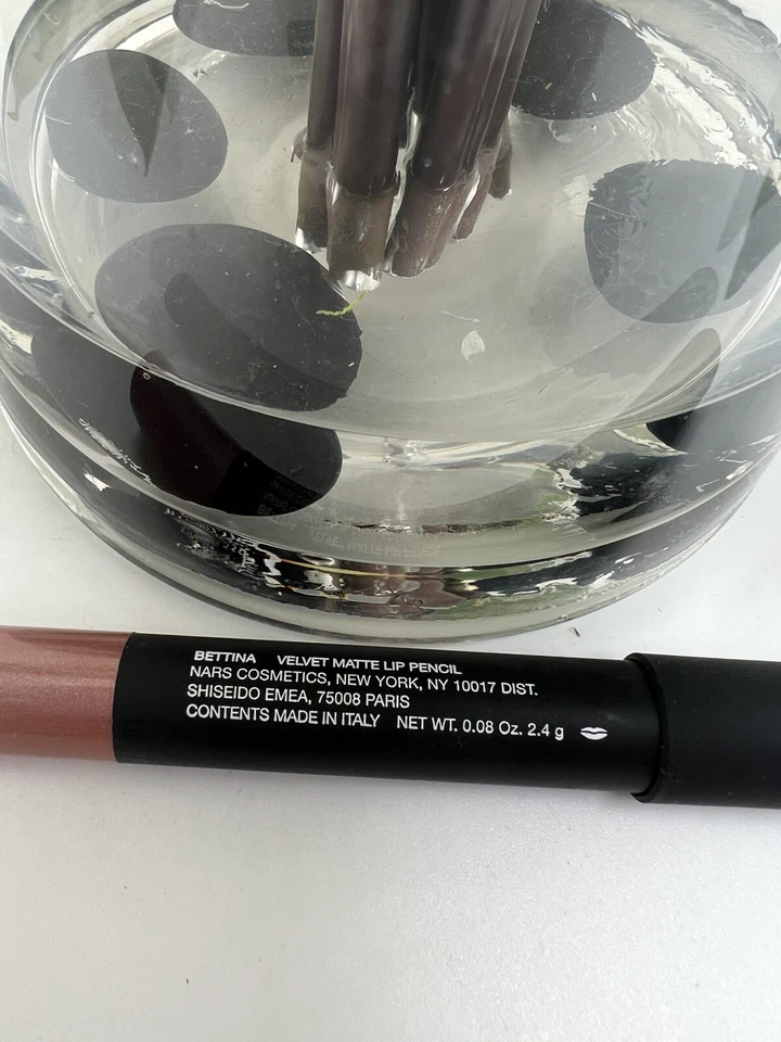 Nars Velvet Matte Lip Pencil BETTINA 0.08 Oz. / 2.4 g New - Image 2 of 2