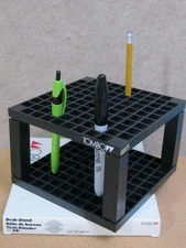 NIB TOMBOW DESK STAND PENCIL/BRUSH HOLDER NEW in Box BLACK PLASTIC HOLDS 96 PENS