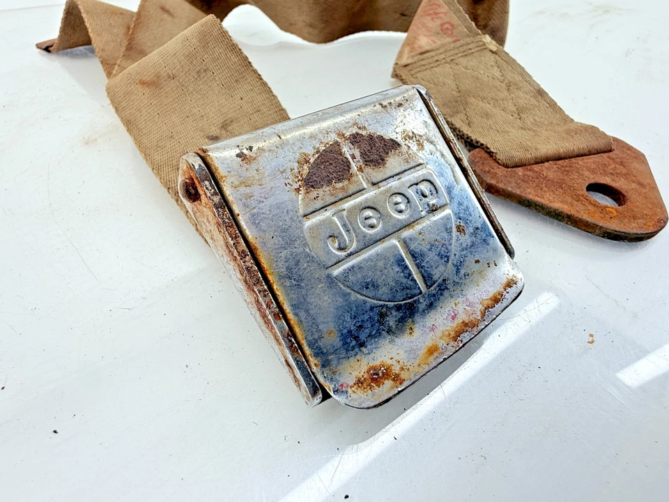 OEM 1955 - 1986 Kaiser Jeep CJ5 CJ6 Seat Lap Belt & Buckle CJ C42-17 - Image 3 of 4