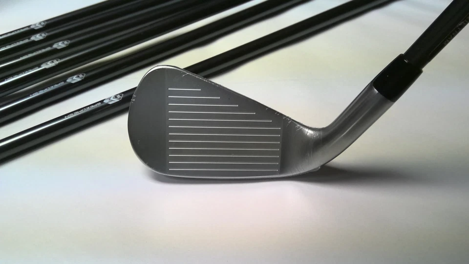 NEW TITLEIST T300/T250* LAUNCH COMBO IRON SET 5-PW,52* / MMT 65R REGULAR FLEX - Image 3 of 4