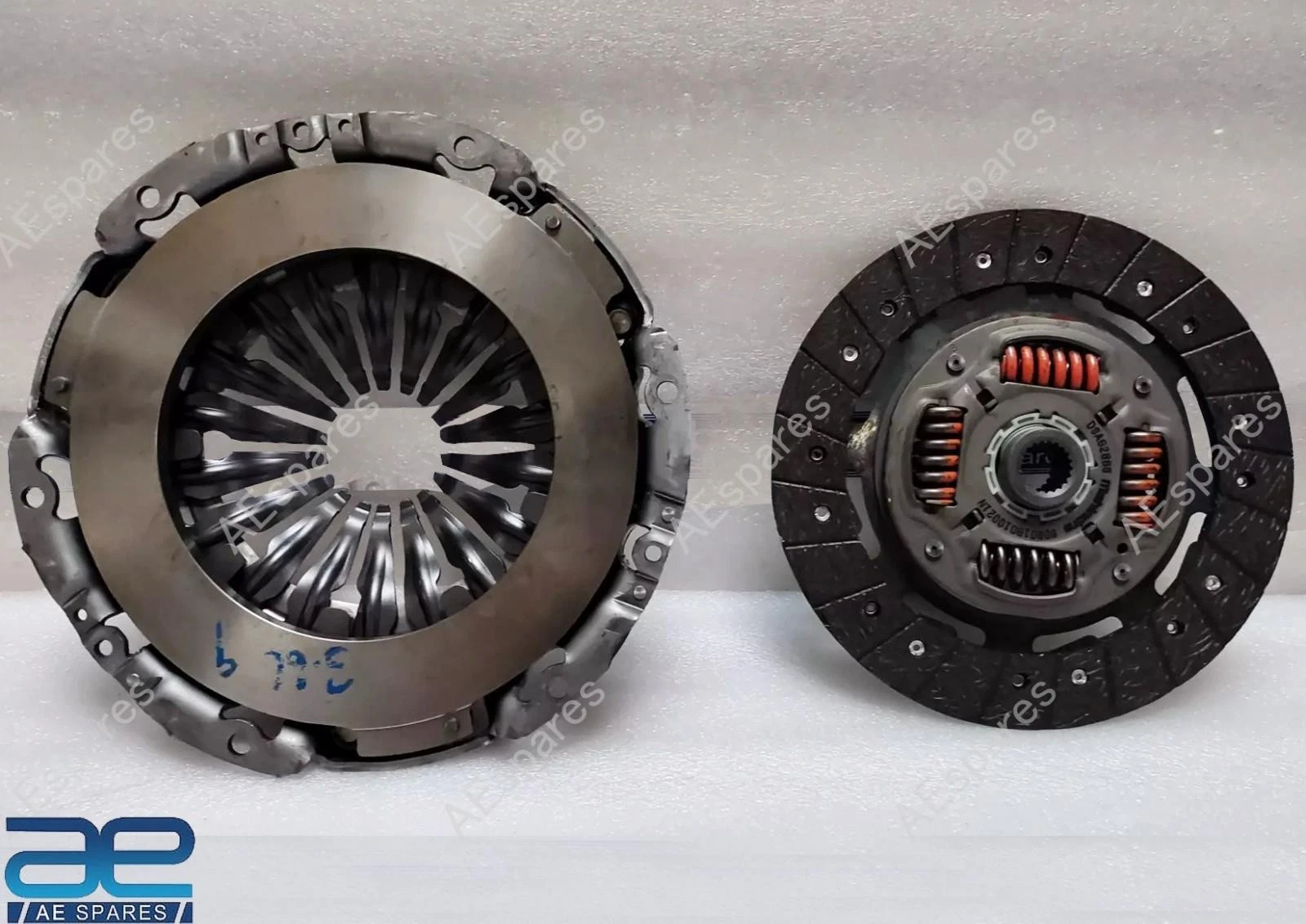 Clutch Disc + Pressure Plate Kit For Mahindra Scorpio Xylo mHawk 0801CAA0009KT view 2