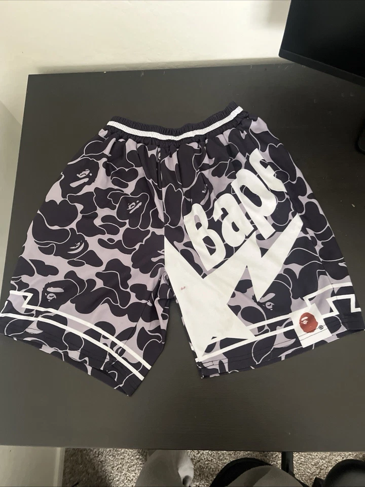 Pantalones Cortos Bape A Bathing Apes 4 Usados Pero Muy Buen Estado 1 Es Niños Sive Medianos Foto 2 de 4