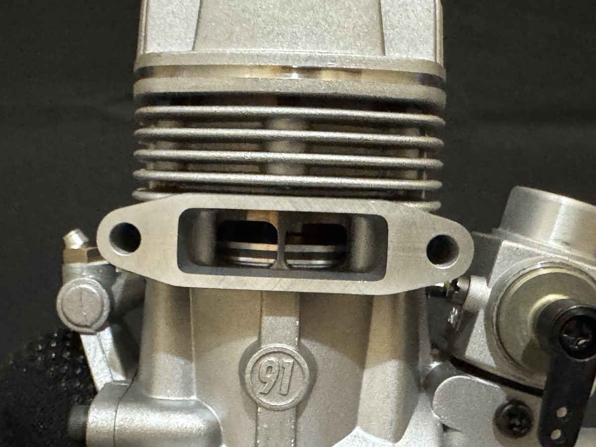 OS エンジン MAX-91 FX RING O.S. Engine Max 91FX Airplane Ring (New) with muffler Made