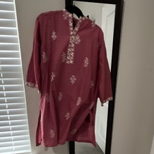 Pink Embroidered Women's Kurta Floral Pattern with farshi shalwar