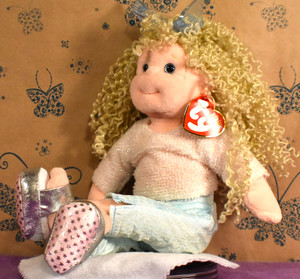 TY Beanie Boppers "Sassy Star" 2001  13" soft Doll w/ Yarn Hair 