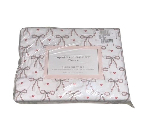 Cupcakes & Cashmere Bows & Hearts- Pink Bows QUEEN Sheet Set/ Viral NEW Coquette - Picture 2 of 4