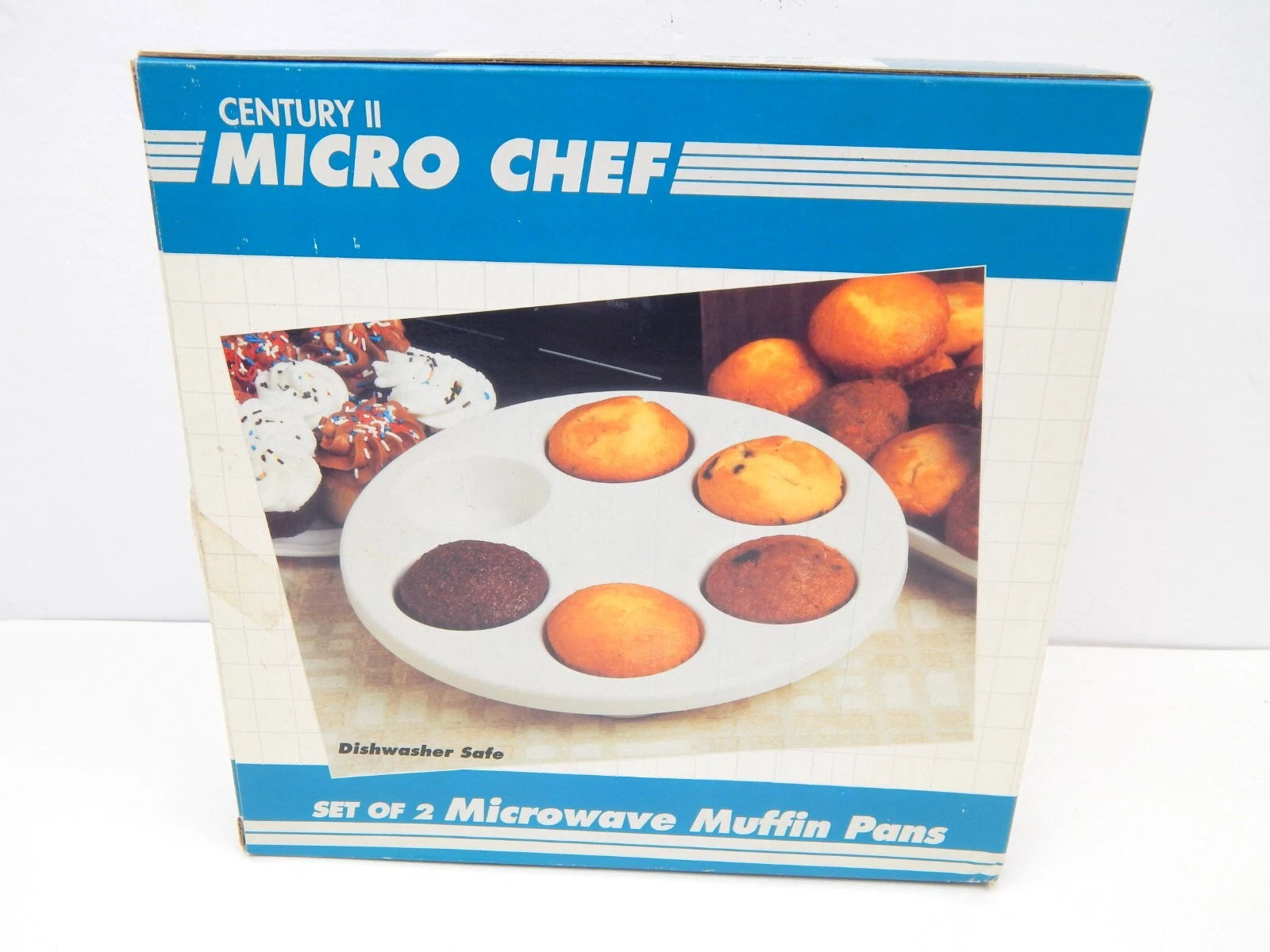 6B Century II Micro Chef Microwave Set Of 2 Muffin Pans New Vintage Taiwan 1980s