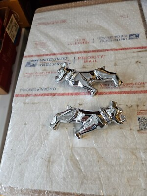 #ad Brand New Authentic OEM Chrome Plated Mack 1 2 Dog Side Mirror Set $40.00
