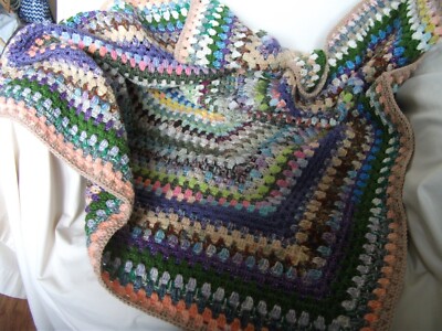 Hand Crocheted Blanket/Throw   Ref 3452