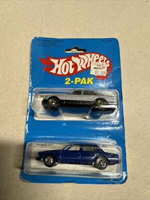 Vintage 1981 Mattel Hot Wheels 2-pak 380 SEL 1981 & Peugeot 505 1982 Rare