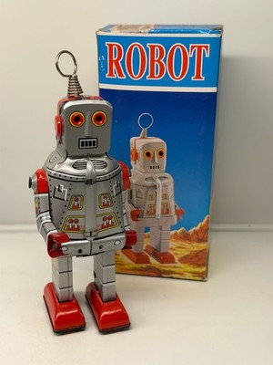 Vintage Tin Wind-Up Robot MS 386 w/ Box   Classic Japanese Style Space Toy WORKI