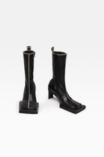 NWT W37 - MIISTA Black Marige Seam Leather Zi...