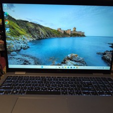 Dell Latitude 5520 15.6″ Laptop