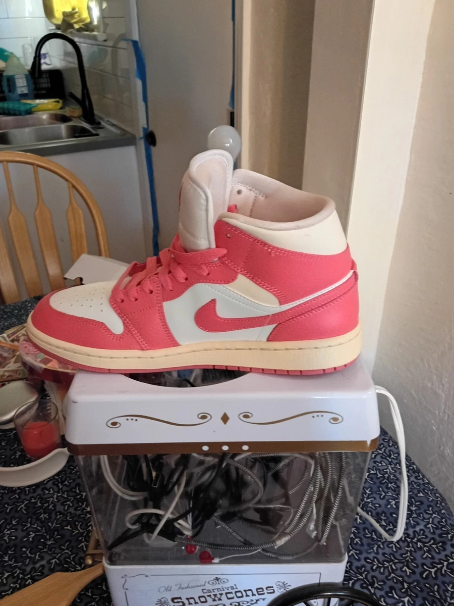 Jordan 1 Mid Strawberries & Cream W for sale | eBay