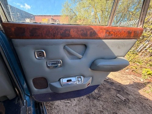 1976 ROLLS ROYCE SILVER SHADOW OFFSIDE REAR WOOD DOOR CAPPINGS BREAKING CAR