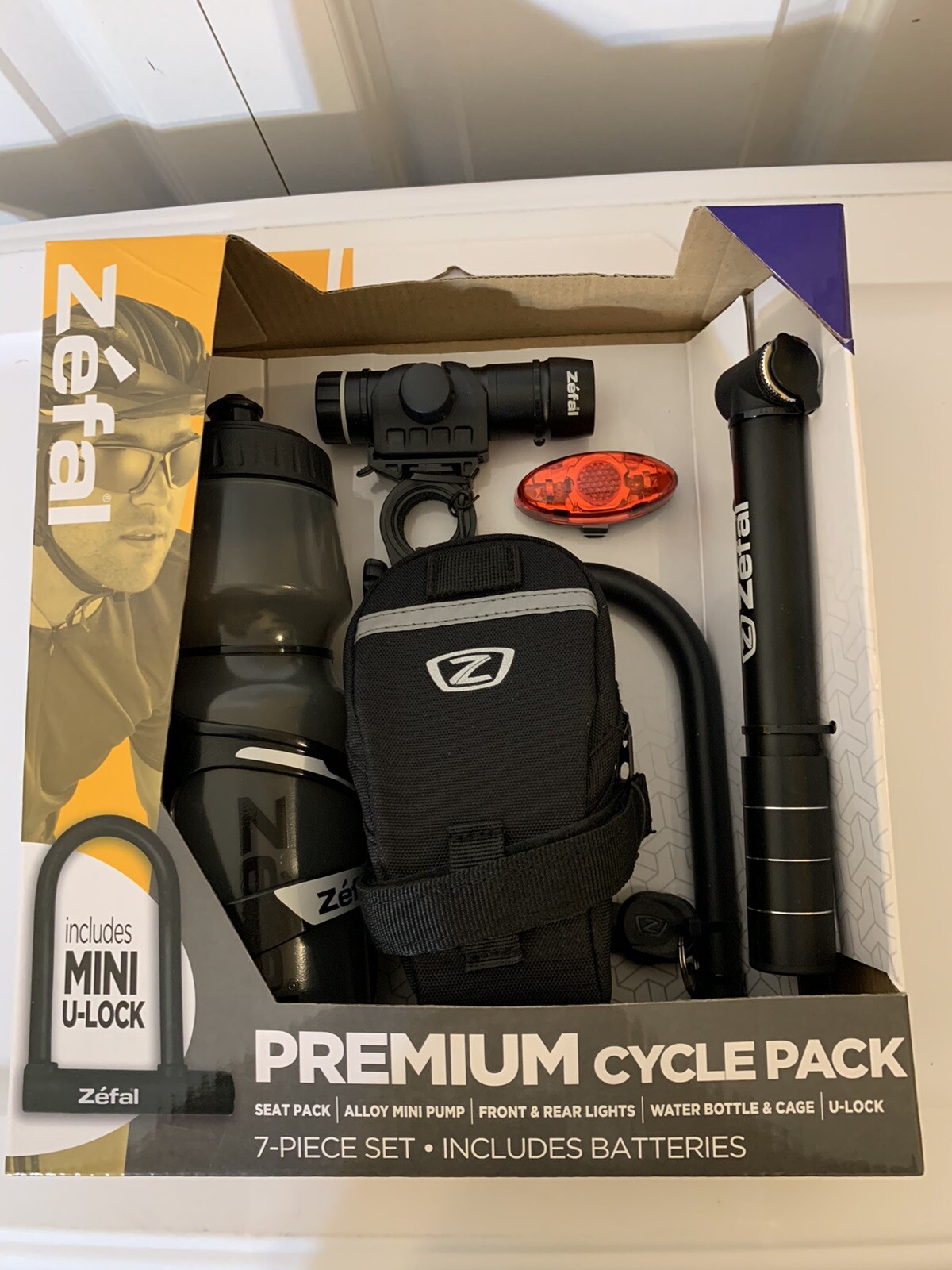 New Zefal Premium Cycle Pack 7-Piece Set Road Ahead And Light BPA Free NWT