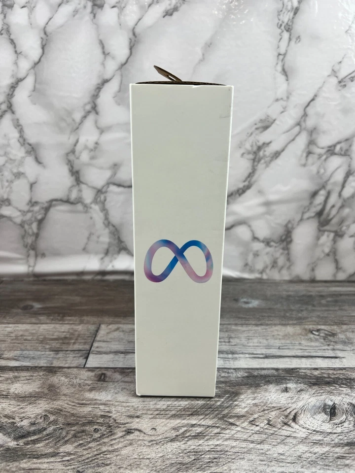 Meta Quest Pro Compact Charging Dock | Black | 899-00439-01 | NEW IN BOX - Image 4 of 4