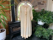 Antique 1930s Ivory Wool Embroidered Flowers French Lace Button Dressing Gown