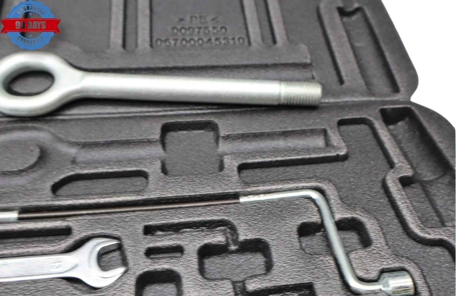 Maserati Ghibli 2014-2022 Tool kits Set P/N 06700045310