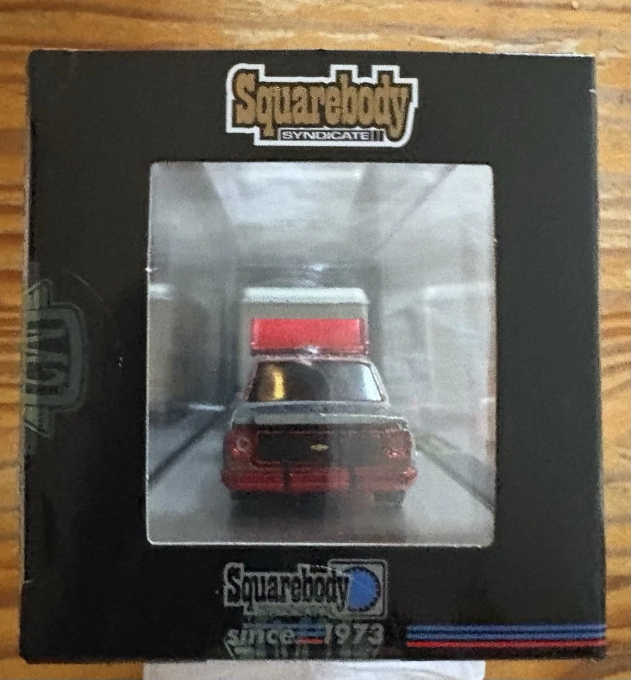 M2 MACHINES 73 CHEVY CHEYENNE 30 & 73 GMC SIERRA SQUAREBODY SYNDICATE RAW CHASE - Image 2 of 3