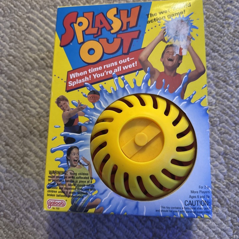 Splash Out Game Water Toy Yellow Vintage 1988 NOS Galoob Sealed Rare Toy