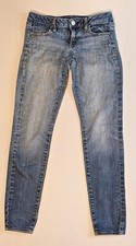 American Eagle Women  s JEGGING Denim Jeans size 4 Regular Super Stretch