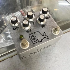 Hungry Robot Pedals Moby Dick